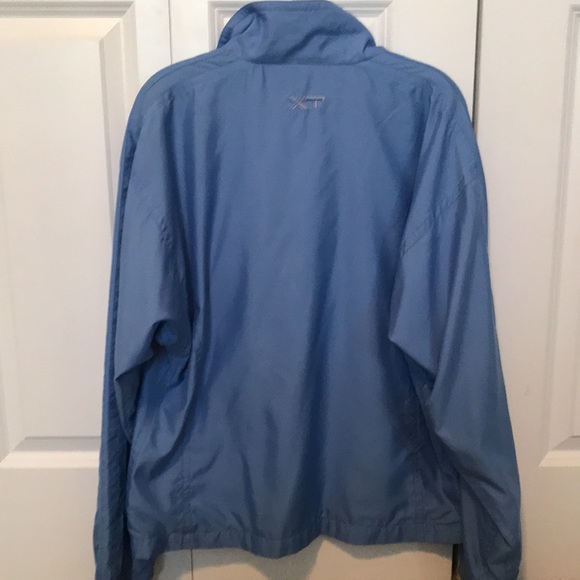 Cross-Training Light Blue Windbreaker - Picture 2 of 4